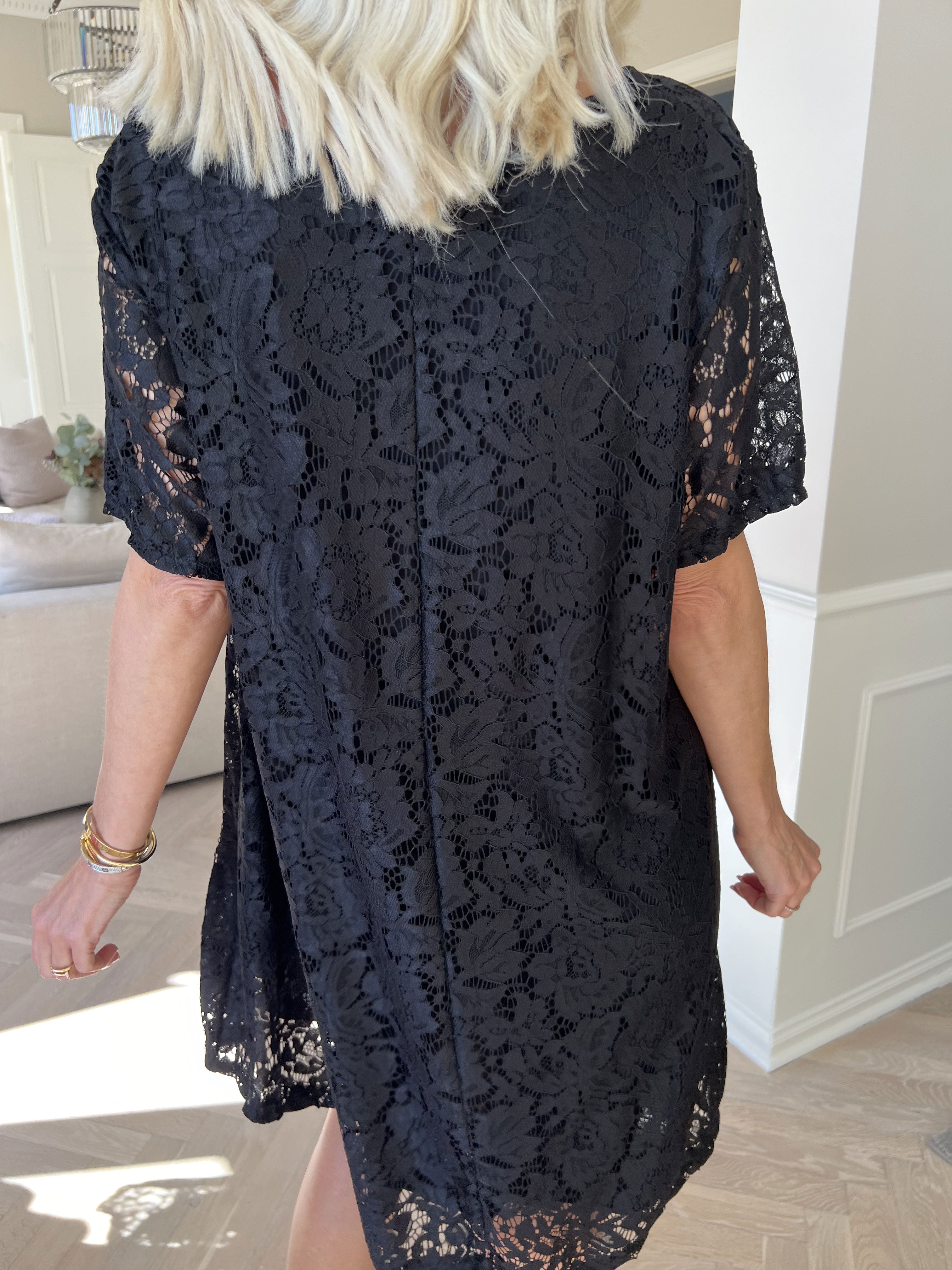 Gloria - Blondekjole i a-facon